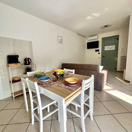 House Poppa * 贝拉诺