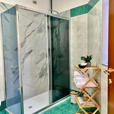 House Poppa 公寓 *