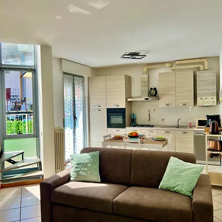 House Poppa * 贝拉诺